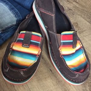 Serape Ariat Cruisers